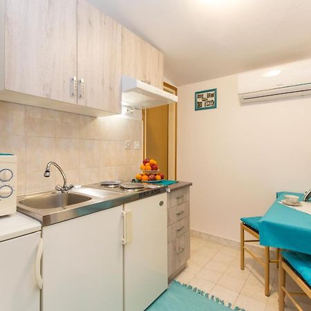 Studio Apartman Branka ラビン エクステリア 写真